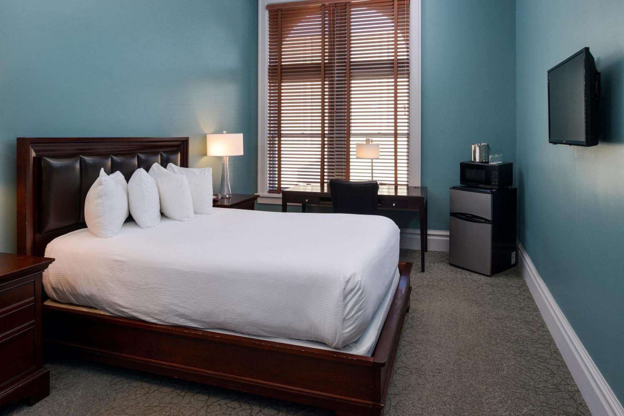 Montvale Hotel (Adults Only) Σποκάν Εξωτερικό φωτογραφία