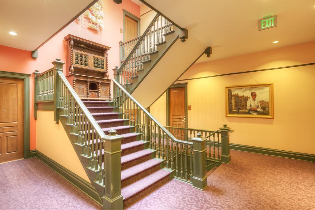 Montvale Hotel (Adults Only) Σποκάν Εξωτερικό φωτογραφία